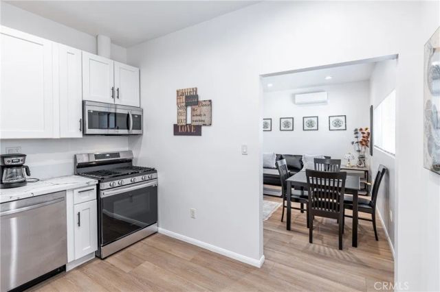 3204 W 27th St, Los Angeles, CA 90018