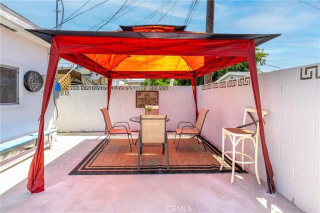 3204 W 27th St, Los Angeles, CA 90018