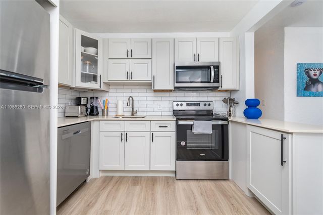 3321 NW 19th Terrace A, Miami, FL 33125