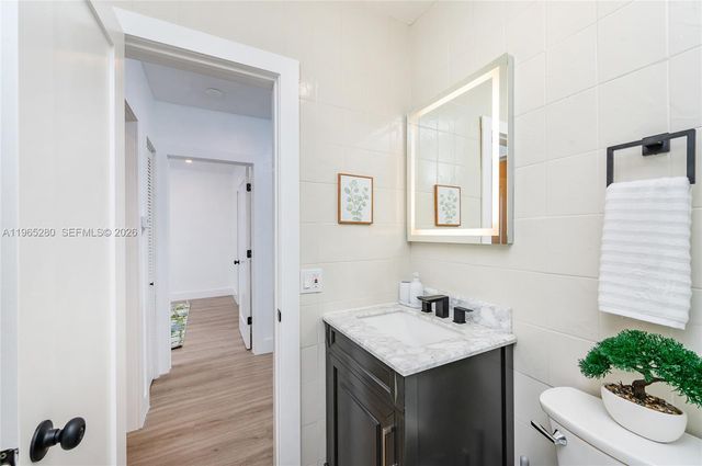 3321 NW 19th Terrace A, Miami, FL 33125