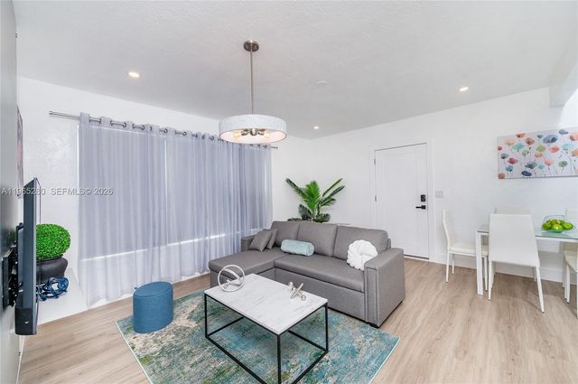 3321 NW 19th Terrace A, Miami, FL 33125