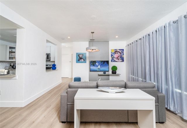 3321 NW 19th Terrace A, Miami, FL 33125