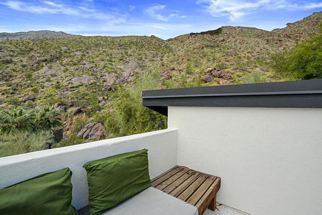 151 S Tahquitz Drive, Palm Springs, CA 92262