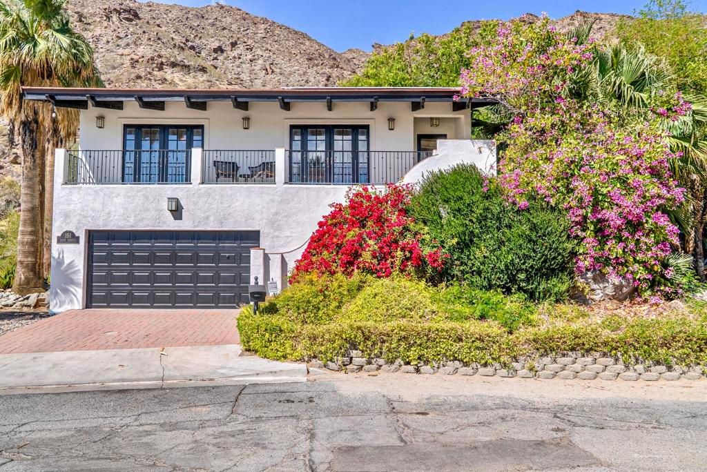 Image 3 of property listing at 151 S Tahquitz Drive, Palm Springs, CA 92262