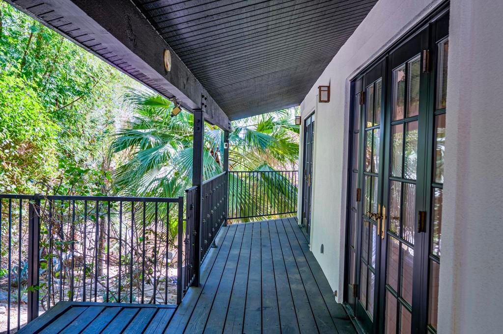 Image 44 of property listing at 151 S Tahquitz Drive, Palm Springs, CA 92262