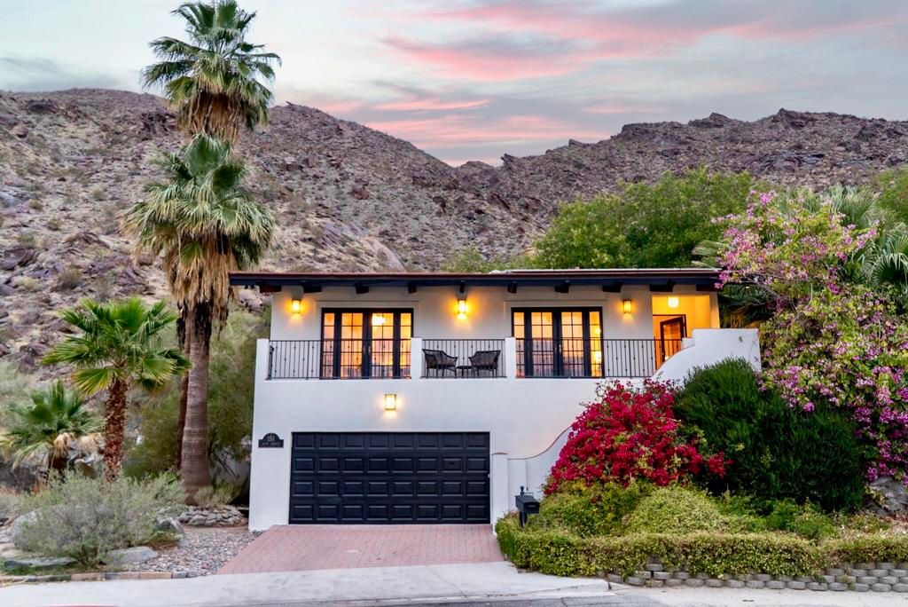 Image 58 of property listing at 151 S Tahquitz Drive, Palm Springs, CA 92262