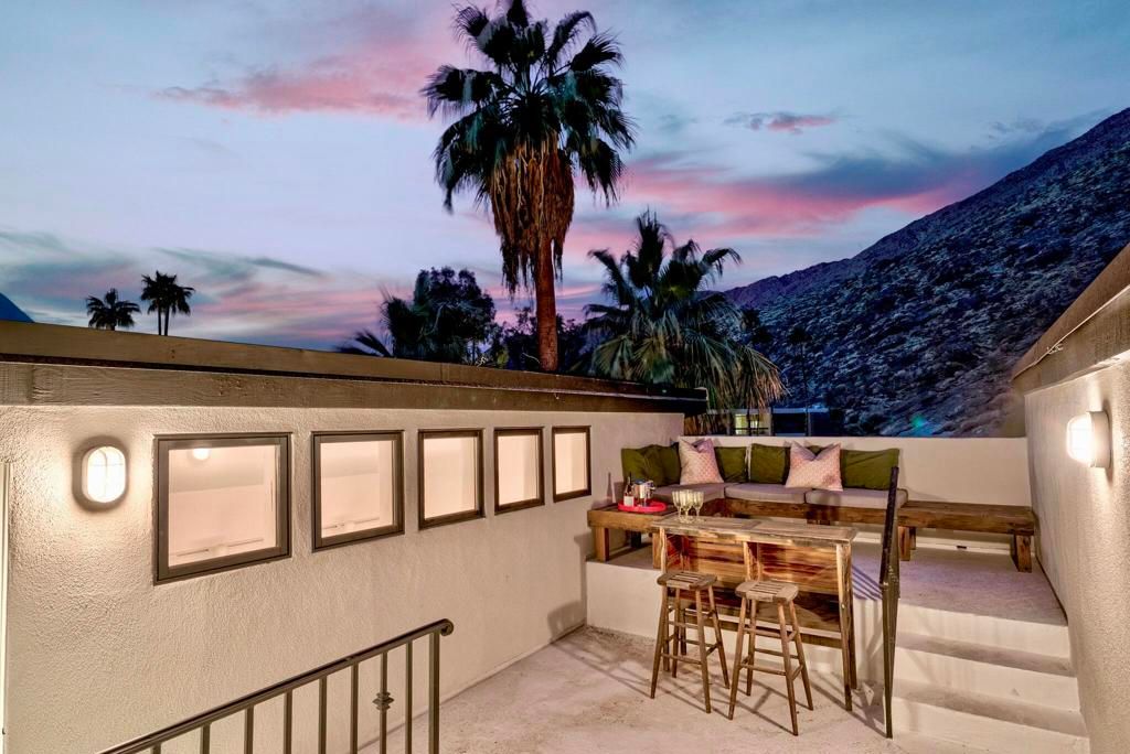 Image 68 of property listing at 151 S Tahquitz Drive, Palm Springs, CA 92262
