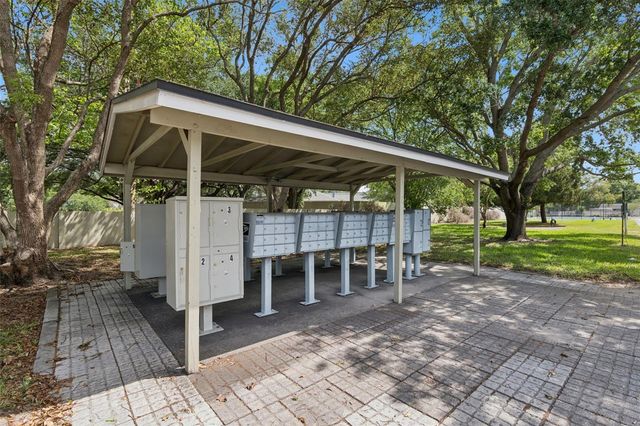 525 CONWAY ROAD 202, Orlando, FL 32807