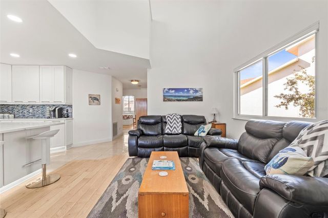 2385 HANOVER DRIVE, Dunedin, FL 34698