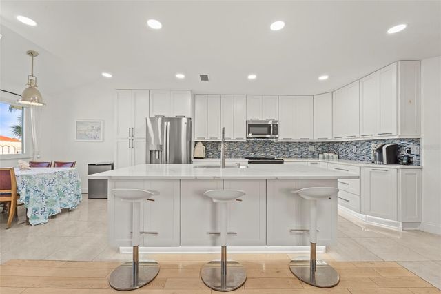 2385 HANOVER DRIVE, Dunedin, FL 34698