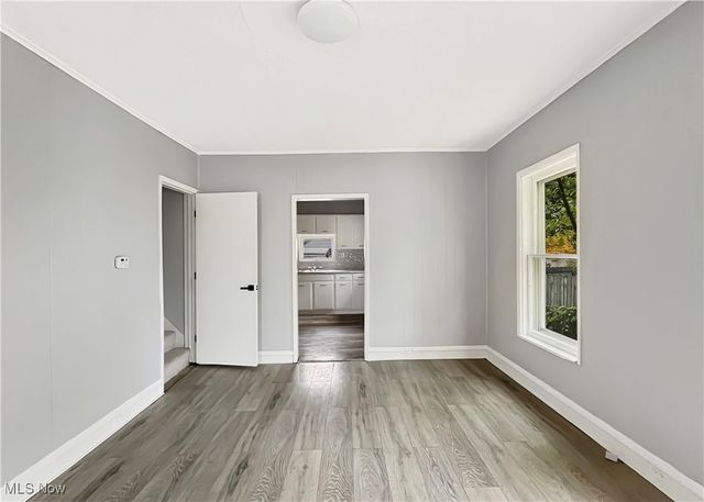 213 Gates Avenue, Elyria, OH 44035