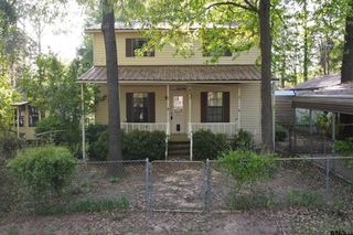 143 King Fisher Dr, Winnsboro, TX 75494