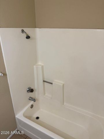 9020 W HIGHLAND Avenue 122, Phoenix, AZ 85037