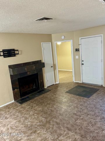 9020 W HIGHLAND Avenue 122, Phoenix, AZ 85037