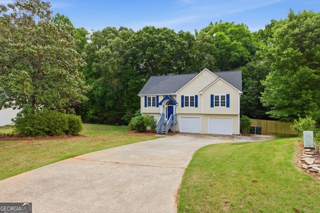 1026 Carriage Way, Loganville, GA 30052