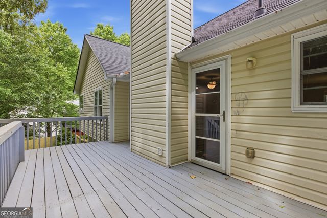 1026 Carriage Way, Loganville, GA 30052