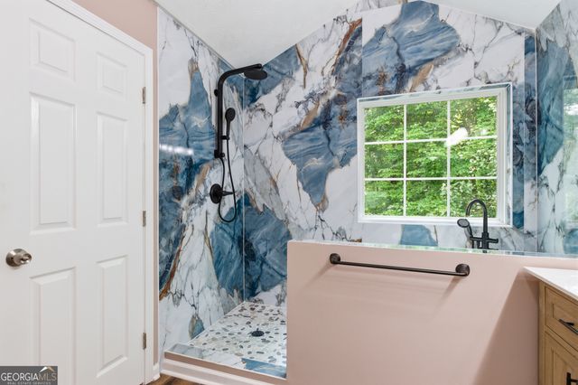 1026 Carriage Way, Loganville, GA 30052