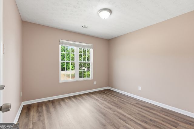 1026 Carriage Way, Loganville, GA 30052