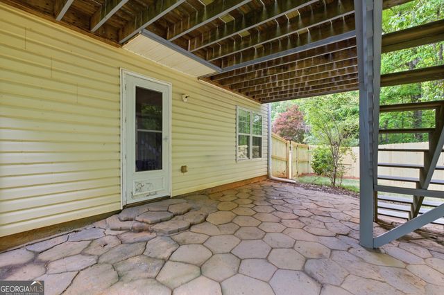 1026 Carriage Way, Loganville, GA 30052
