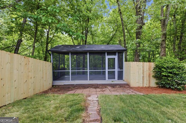 1026 Carriage Way, Loganville, GA 30052