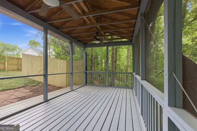 1026 Carriage Way, Loganville, GA 30052