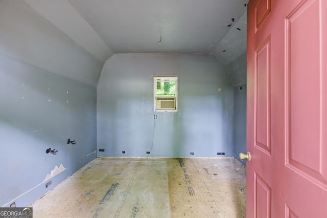1026 Carriage Way, Loganville, GA 30052