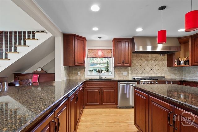 606 Rivers End Drive, Savannah, GA 31406