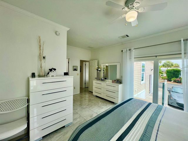 413 Hibiscus Drive, Deerfield Beach, FL 33442