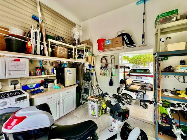 413 Hibiscus Drive, Deerfield Beach, FL 33442