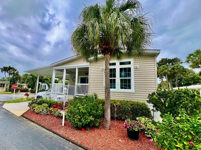 413 Hibiscus Drive, Deerfield Beach, FL 33442