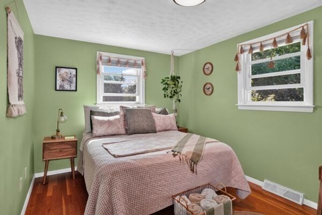 66 Old Bolton Rd, Hudson, MA 01749