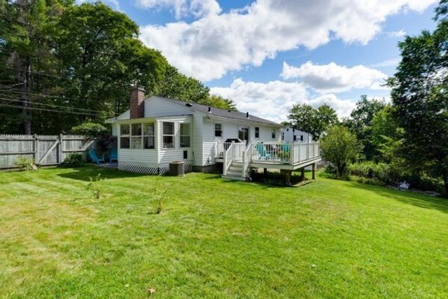 66 Old Bolton Rd, Hudson, MA 01749