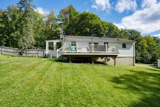 66 Old Bolton Rd, Hudson, MA 01749