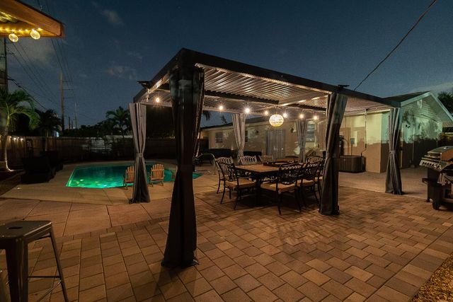 1416 W Hardee Street, Lantana, FL 33462