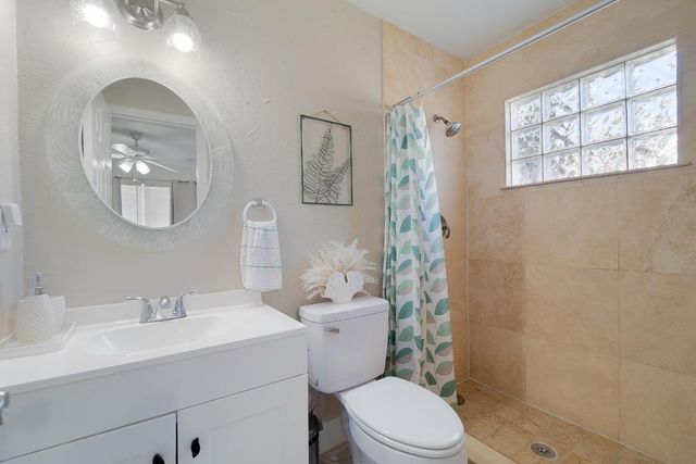 1416 W Hardee Street, Lantana, FL 33462