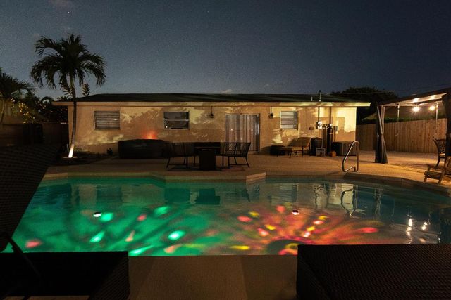 1416 W Hardee Street, Lantana, FL 33462