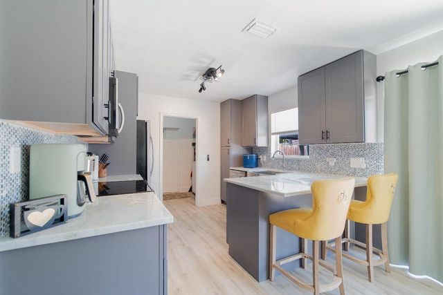 1416 W Hardee Street, Lantana, FL 33462