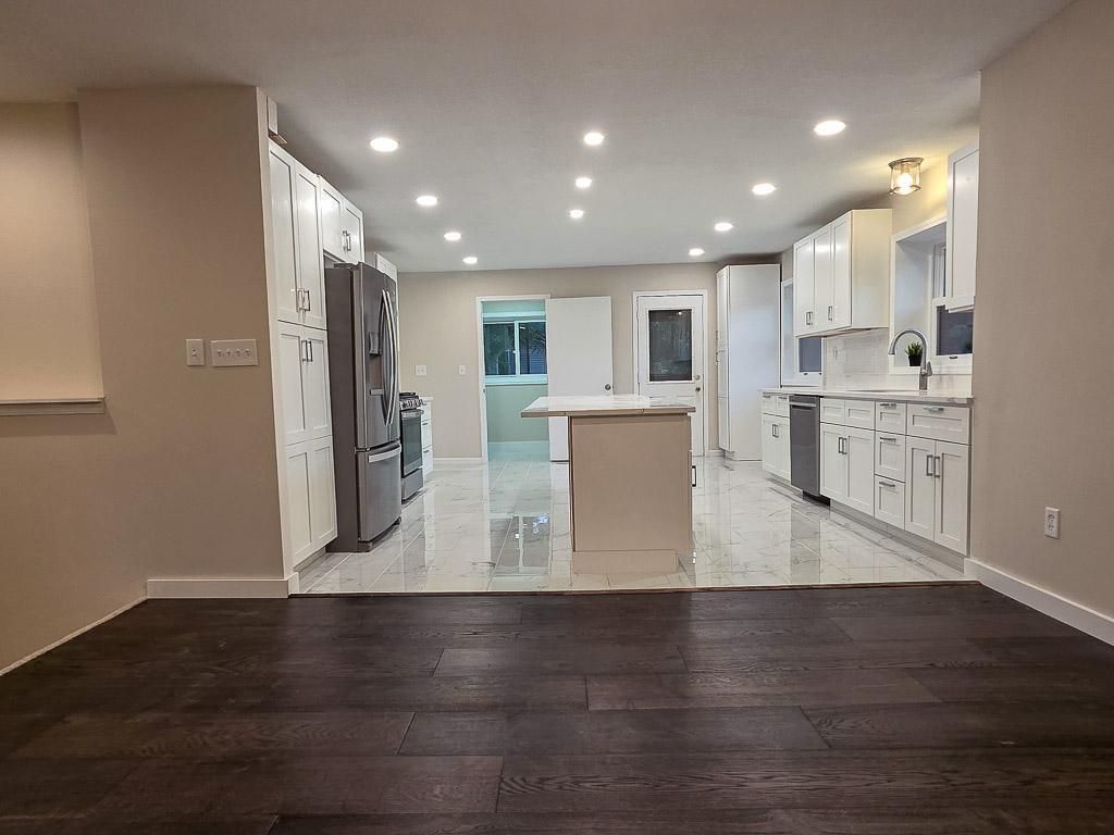 8301 Lawndale Lane N, Maple Grove, MN 55311