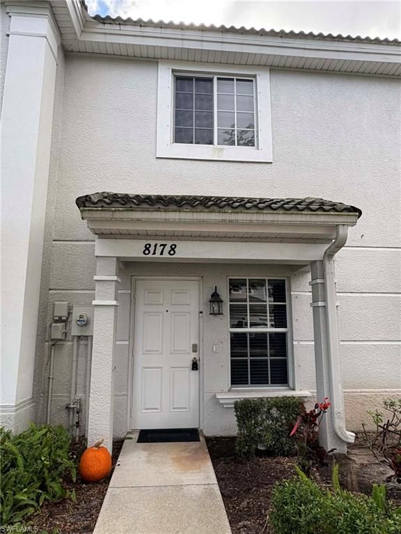 8178 Pacific Beach DR, Fort Myers, FL 33966