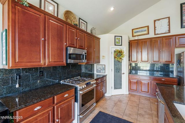 648 St Andrews Drive, Dayton, NV 89403