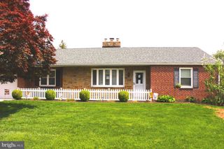 3 OAKNOLL RD, Wilmington, DE 19808