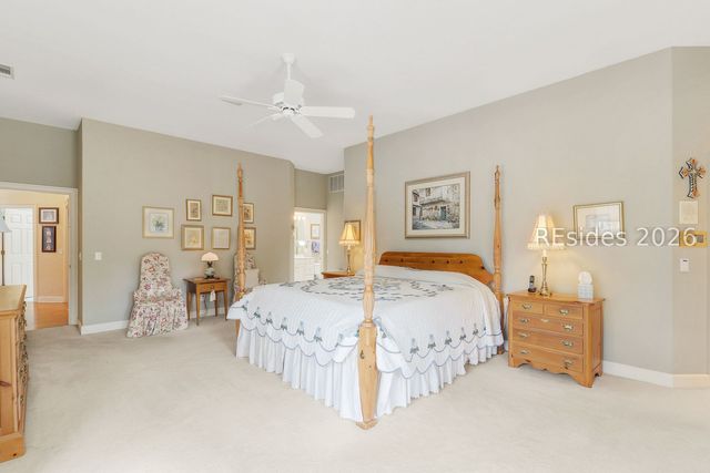 24 Glenmoor Pl, Hilton Head Island, SC 29926