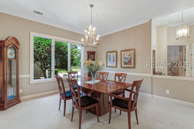 24 Glenmoor Pl, Hilton Head Island, SC 29926