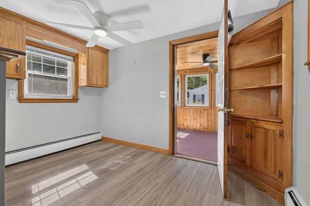 38 Park Ave, Reading, MA 01867