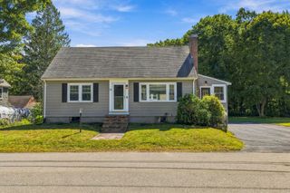 38 Park Ave, Reading, MA 01867