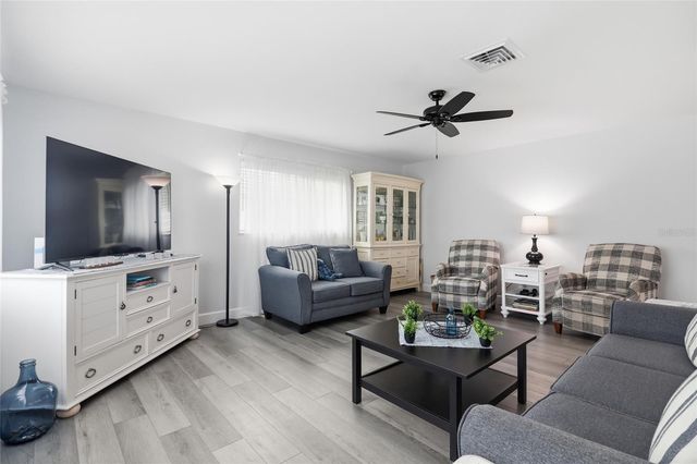 17 PEARL STREET, Englewood, FL 34223