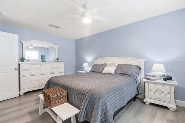 17 PEARL STREET, Englewood, FL 34223