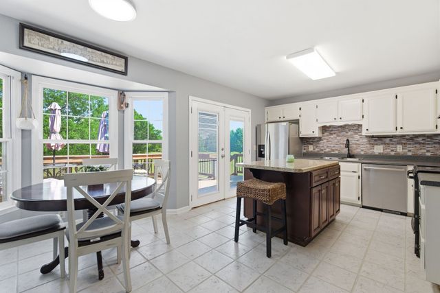 1050 Brinkley Rd, Murfreesboro, TN 37128