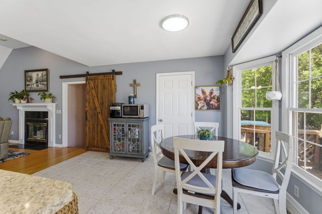 1050 Brinkley Rd, Murfreesboro, TN 37128