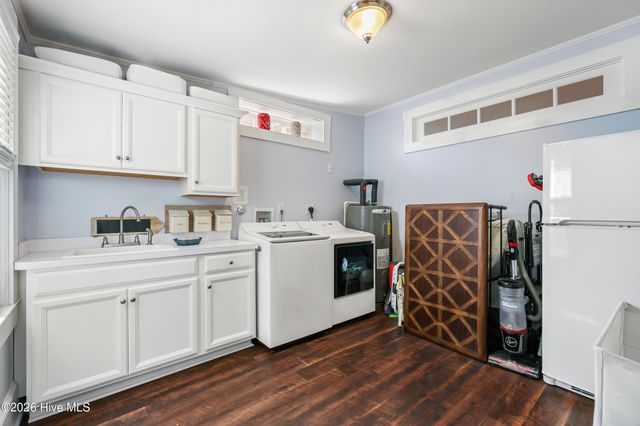 11 S 10th Street, Wilmington, NC 28401